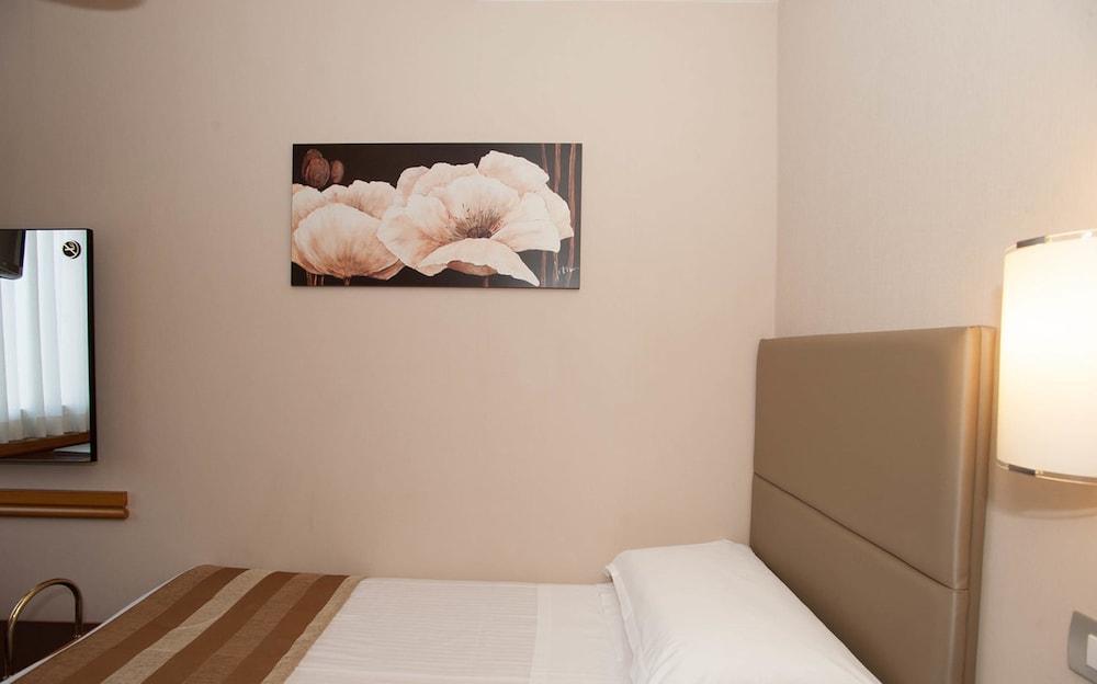 Best Western Hotel Piccadilly Roma Exterior foto